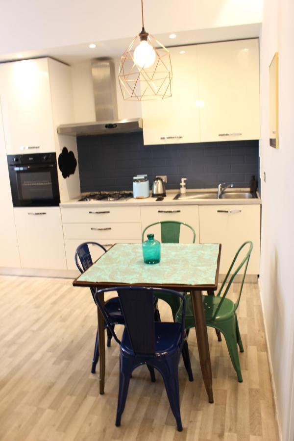 Wonderwall Apartment La Spezia Bagian luar foto